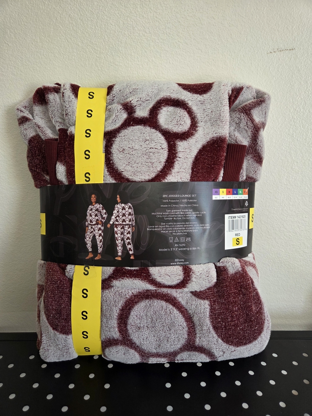 NWT Women's Disney Mickey Mouse 2pc Jogger Lounge Set, Long sleeve, Maroon - Picture 3 of 5
